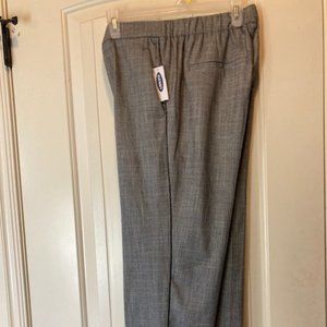 Old Navy size 8 gray pants NWT